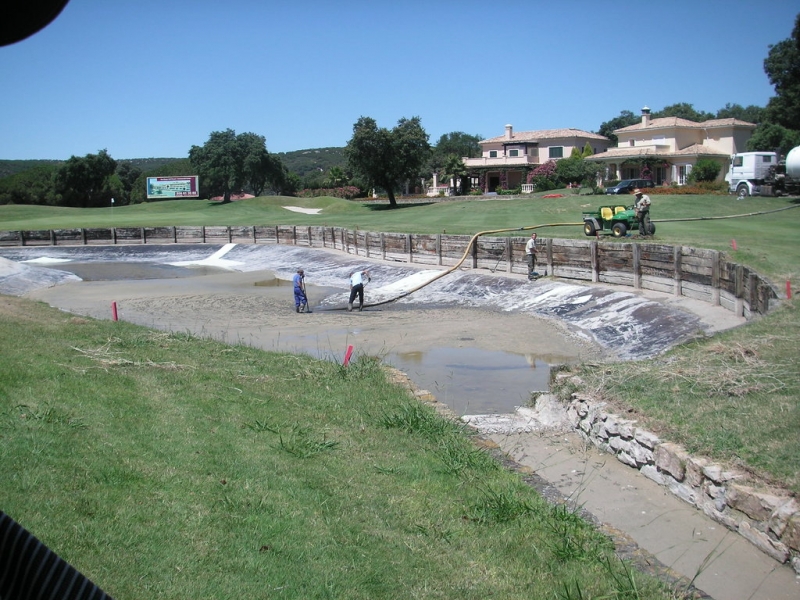 Limpieza y retirada de residuos de Lago