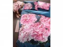 Funda nordica peonia story flores rosa sobre azul oscuro saten de algodon gamanatura
