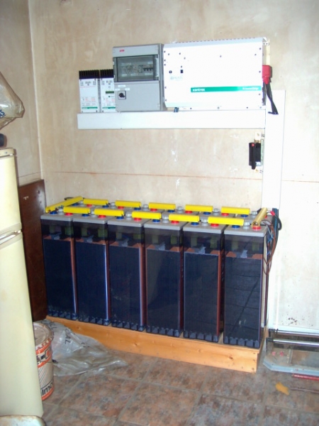 bateras para placas solares en Fuerteventura