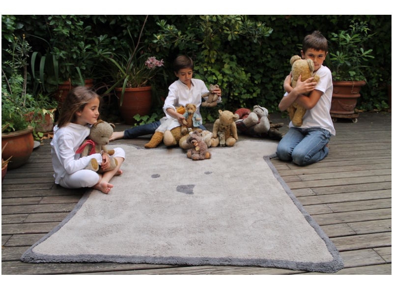 Alfombra infantil de algodn lavable en lavadora Bear. De Lorena Canals.