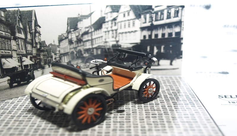 Coche miniatura 1/43 - selegnajuguetes