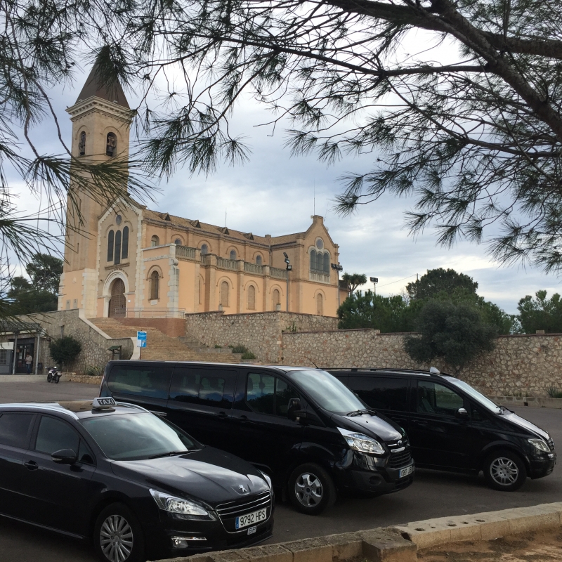 FOTO TAXIS MAGRANER ( EERMITA SAN SALVADOR )