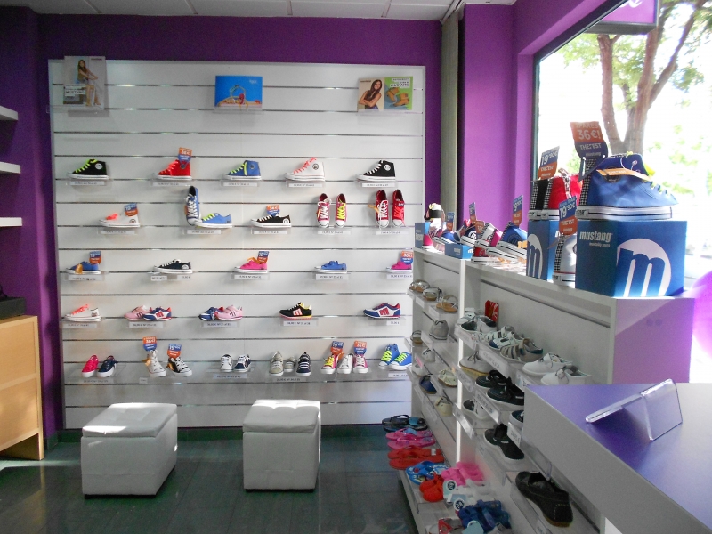 interior de violeta shoes