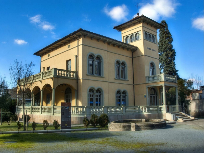 Tècnic Empordà enginyeria de l'edificació SLP