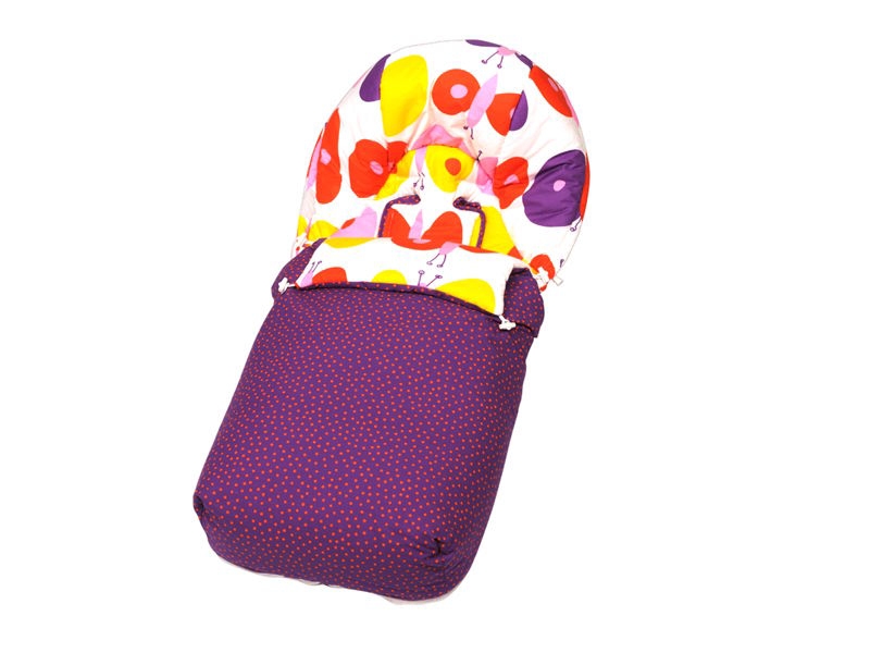 Saco para silla de paseo de beb Bloom Daisy, mariposas multicolores, con violeta. Sal de Coc.