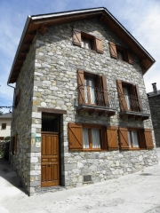 Fachada casa torellola 1