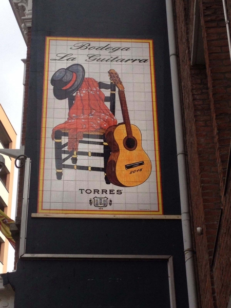 Bodega La Guitarra, en Tilburg (Holanda) 270x150cm