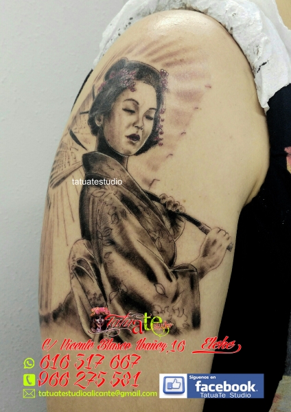 Tattoo geishs realistic TatuaTe studio