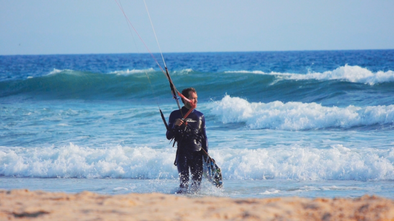 mayabari_kitesurfing_tarifa_kitesurfingschool