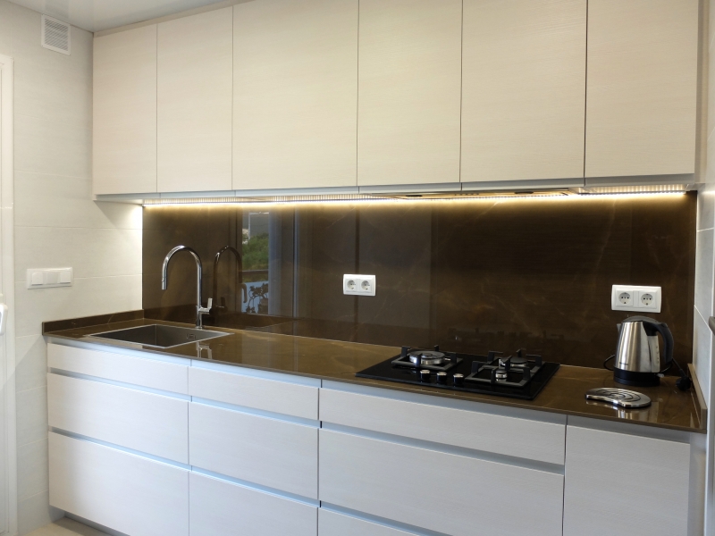 Reforma de cocina con encimera de Neolith