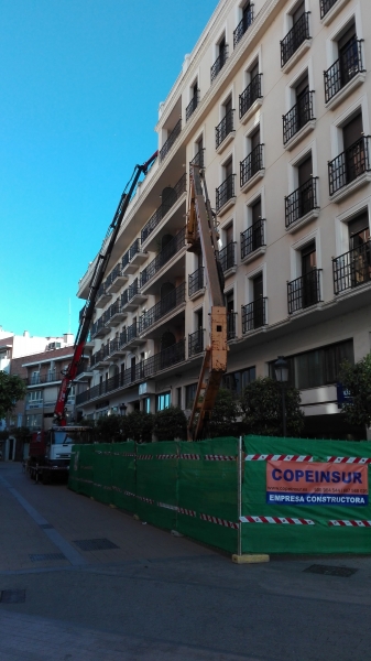 Rehabilitacion fachada y patios edificio LUSITANIA, Huelva