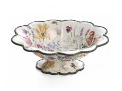 Centro de mesa de ceramica con forma de copa y adorno de flores berlino ceramica san marco