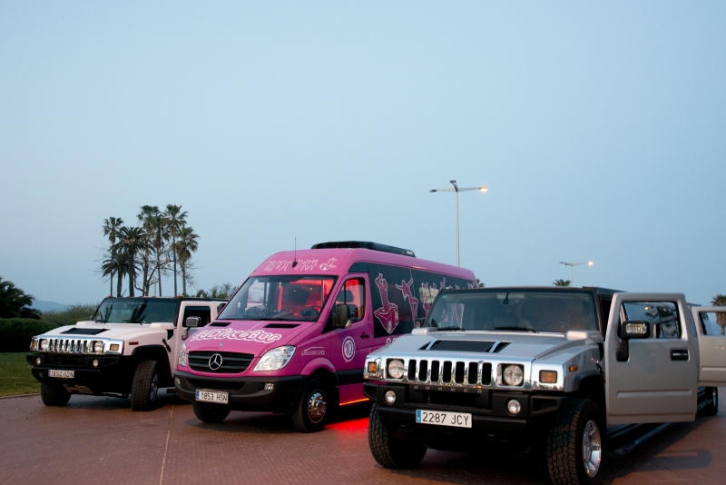 Hummer Barcelona | Discobus barcelona | mini disco bus 