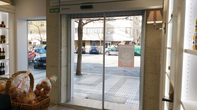 puertas_automaticas_navatek_pamplona