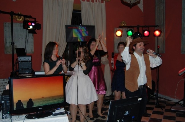 Karaoke en boda