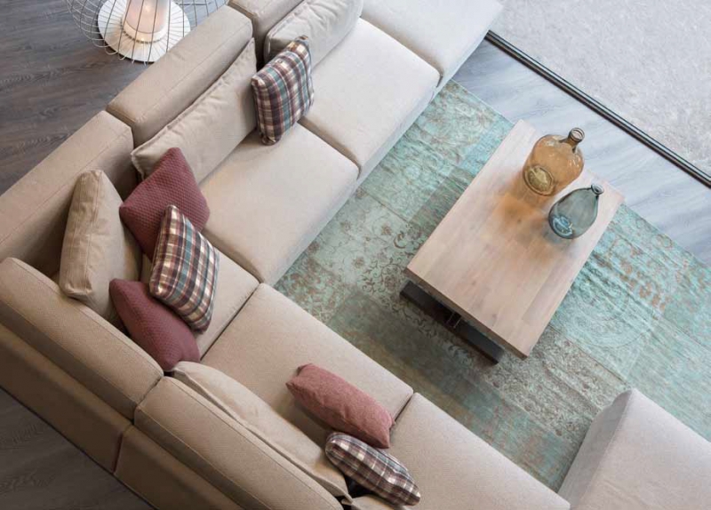 Tapizado Sofa en color beig