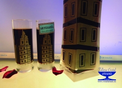 Botellitas de la torre de hercules para bodas