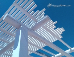 Pergola para azotea en palo redondo con cubierta de listones wwwnavarroliviercom