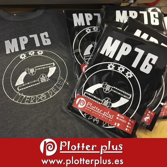 En #plotterplus puedes personalizar e imprimir de forma profesional la camiseta que tu quieras.