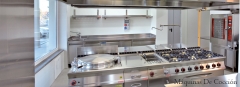 Contamos con todo tipo de cocinas de varios fabricantes nacionales e internacionales