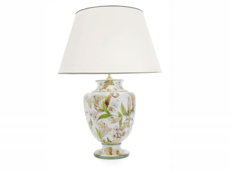 Lmpara de sobremesa de porcelana Lily White. Cermica San Marco.