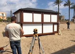 Montaje de modulo de madera para chiringuito de playa navarroliviercom