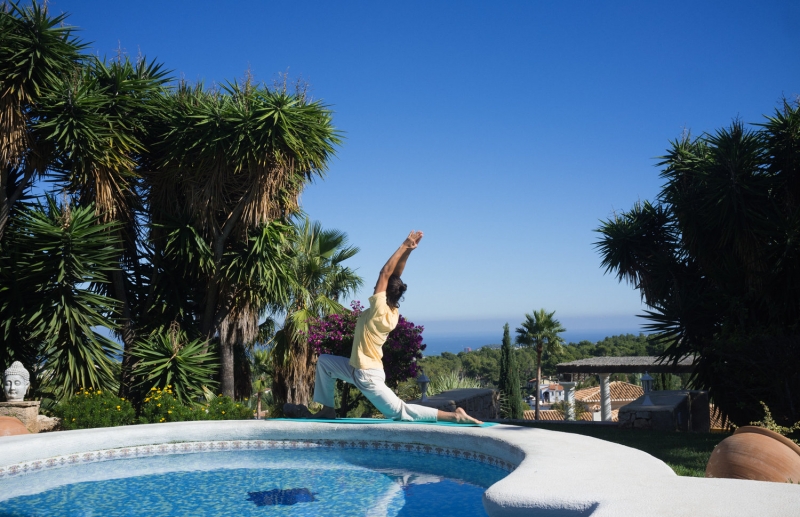 yoga en casa ananda