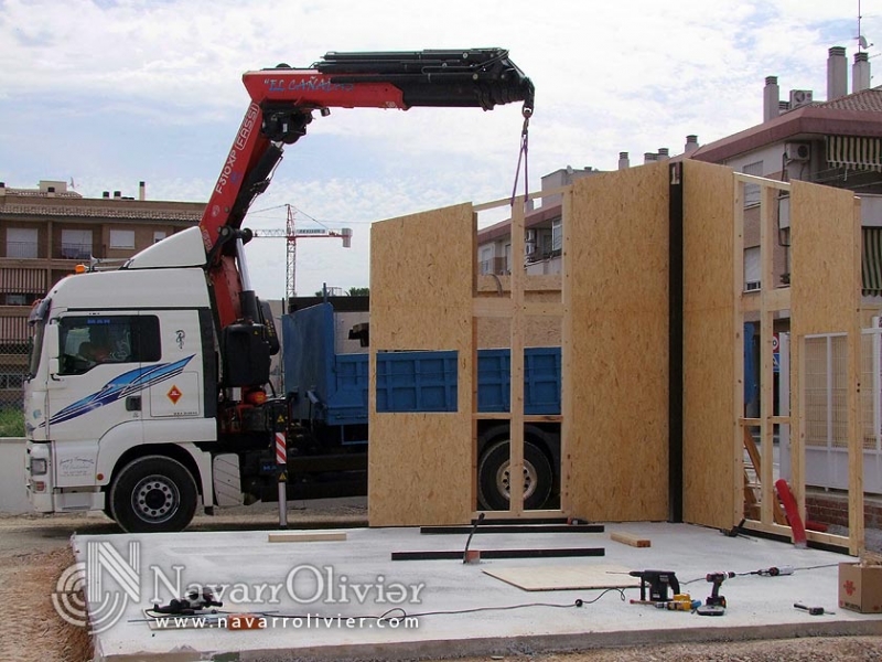 Montaje de construccion en entramado ligero. Puente tocinos Murcia