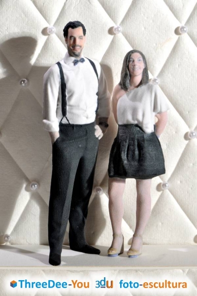 Figuras personalizadas para tarta de novios - ThreeDee-You Foto-Escultura 3d-u