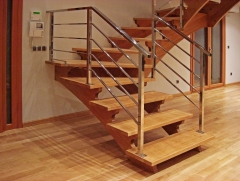 Escalera de madera.