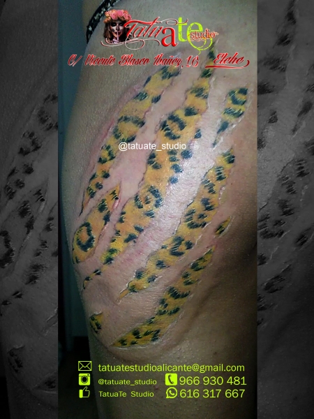 Tatuajes en elche,estudios de tatuajes elche,Leopard skin Piel de Leopardo  @tatuate_studio