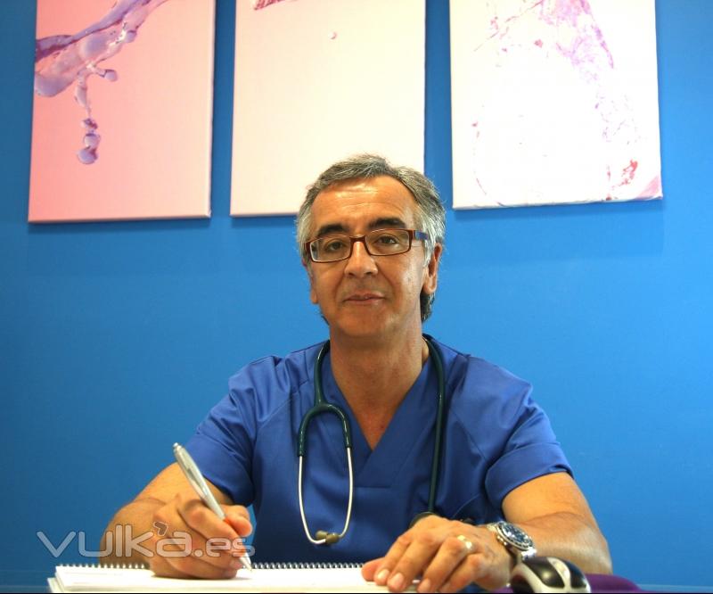 Dr. Antonio Ruiz