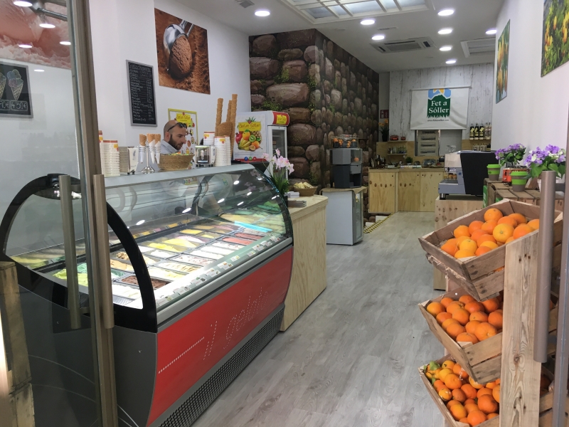 Interior tienda Palma de Mca.