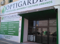 Entrada de optigarden, junto a mediamarkt benidorm