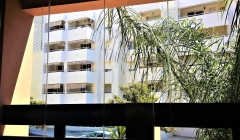Instalación de cortina de cristal en Benalmadena