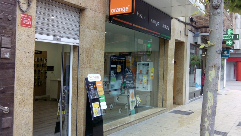 Acondicionamiento local comercial nuevas oficinas Orange.