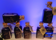 Botellitas grabadas para bodas