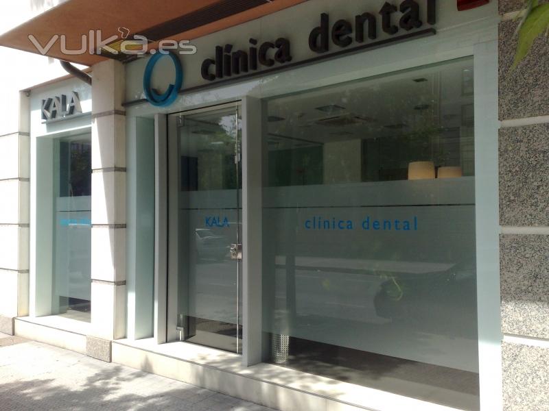 Fachada Clínica Dental en Durango (Vizcaya)