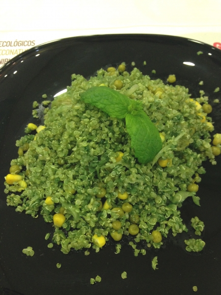 Quinoa Salteada con Verduritas y Esprulina