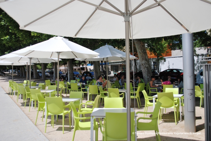 Terraza Ecológica al aire libre Aniceto Marinas 52