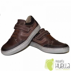 Zapatos de chico con velcro yowas