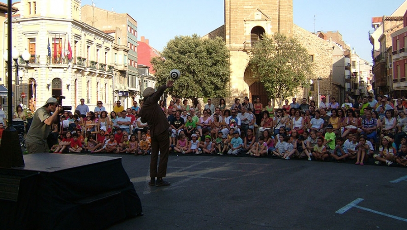 Espéctaculos humorísiticos callejeros Xabi Larrea