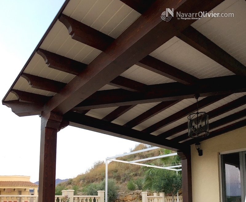 pergola perimetral de sombraje para vivienda unifamiliar en Los Gallardos, Almera