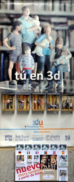 Regalos de Navidad para amigos - Esculturas personalizadas - ThreeDee-You Foto-Escultura 3d-u