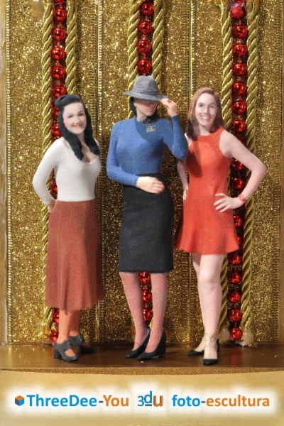 Regalos de Navidad para amigos - Esculturas personalizadas - ThreeDee-You Foto-Escultura 3d-u