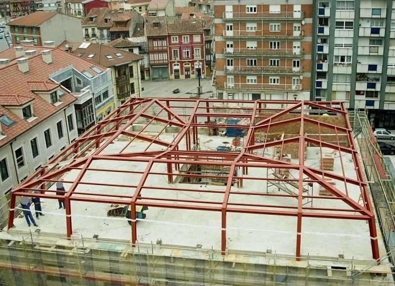 REHABILITACIN EN POLA DE SIERO:    http://www.coopmam.es/proyecto-ficha/cubierta-santa-pola/