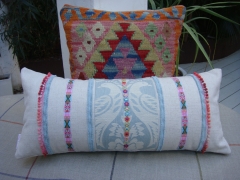 Colores pastel, con pasamanerias de fantasia