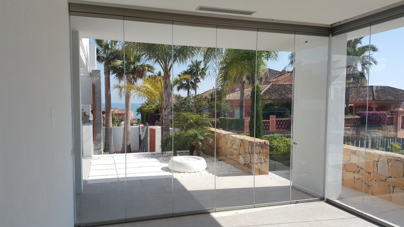 cortinas de cristal en Málaga