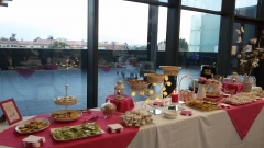 Buffet de golosinas o de reposteria, de fruta, etc