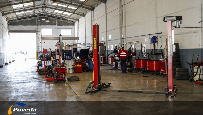 Neumáticos Ocasión Poveda : nuestro taller de mantenimiento de neumáticos